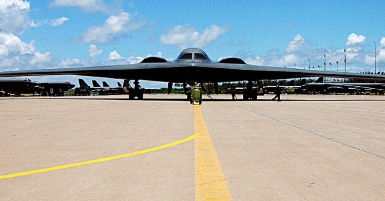 BAE trúng thầu cung cấp thiết bị chi viện điện tử mới cho máy bay ném bom chiến lược tàng hình B-2